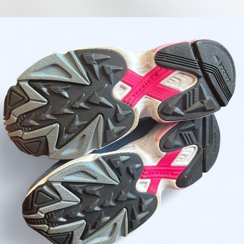 Adidas falcon - Picture 2 of 3